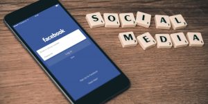 Van elftalfoto tot babykiekjes: wat mag zomaar op Facebook?